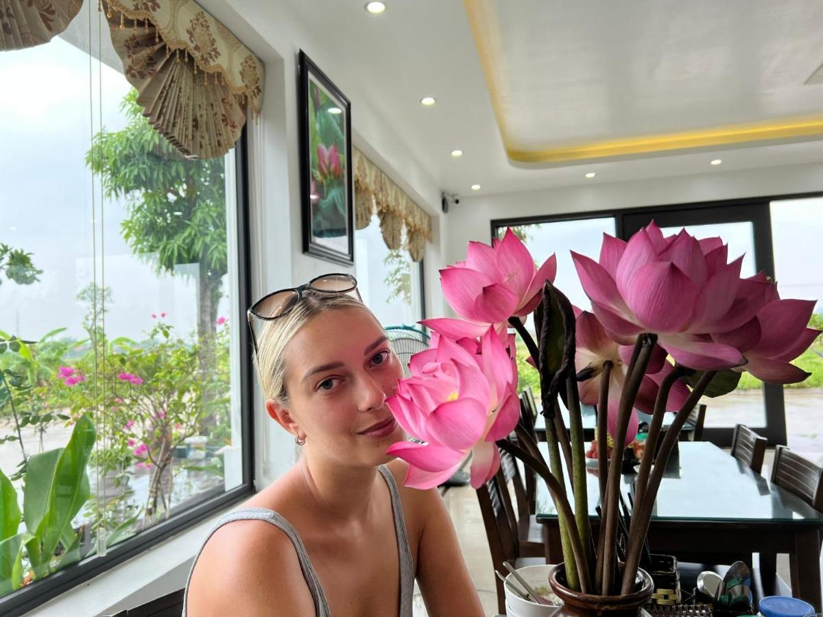 Lotus Hotel Ниньбинь Экстерьер фото