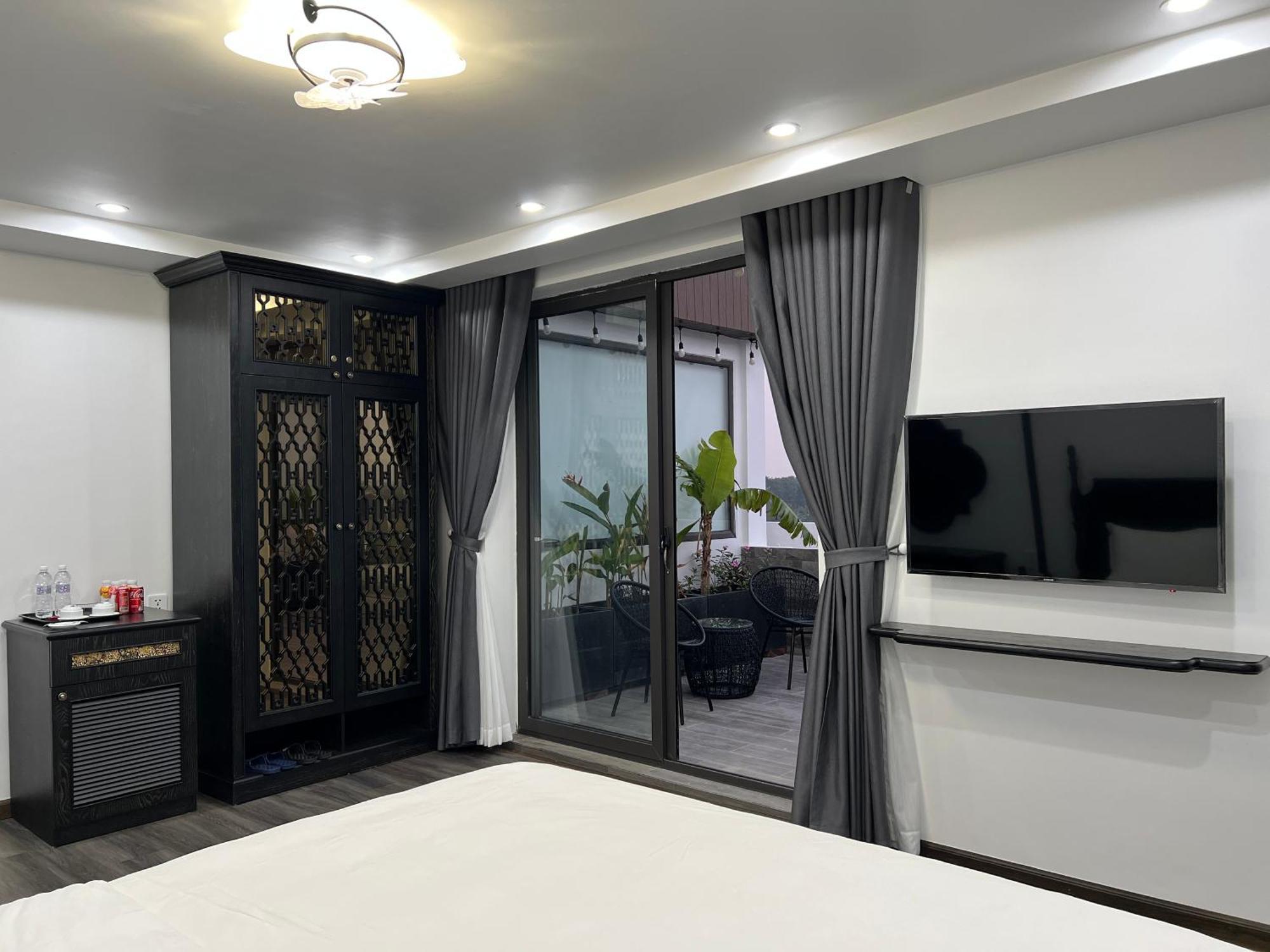 Lotus Hotel Ниньбинь Экстерьер фото