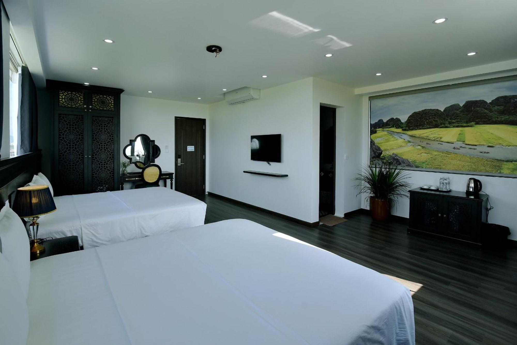 Lotus Hotel Ниньбинь Экстерьер фото
